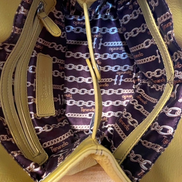 Tignanello women's purse - Picture 8 of 11
